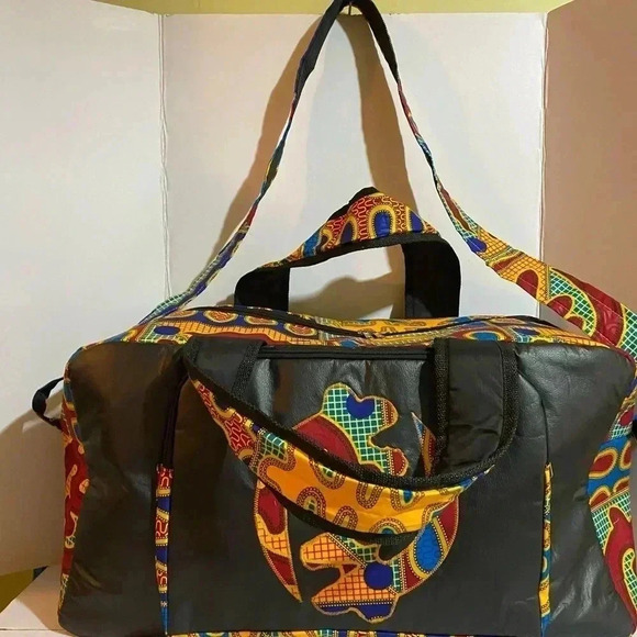 Handcrafted unisex Ankara print vinyl leather duffel weekend travel bag - Picture 2 of 11